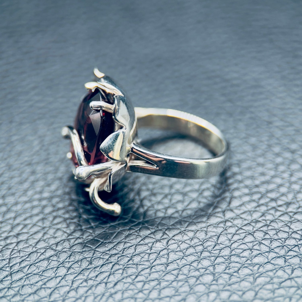 Royal Amethyst Ring